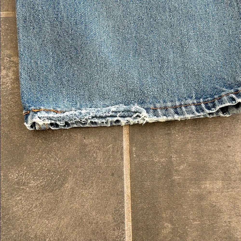 Levi's Men's 550 Blue Straight Jeans - Picture 9 of 10